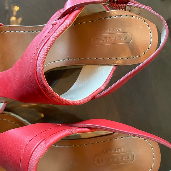 COACH ,MENDEZ CORAL/CHERRY RED, LEATHER, CORK,  LOGO CANVAS, ESPADRILLE SANDAL - Picture 4 of 6
